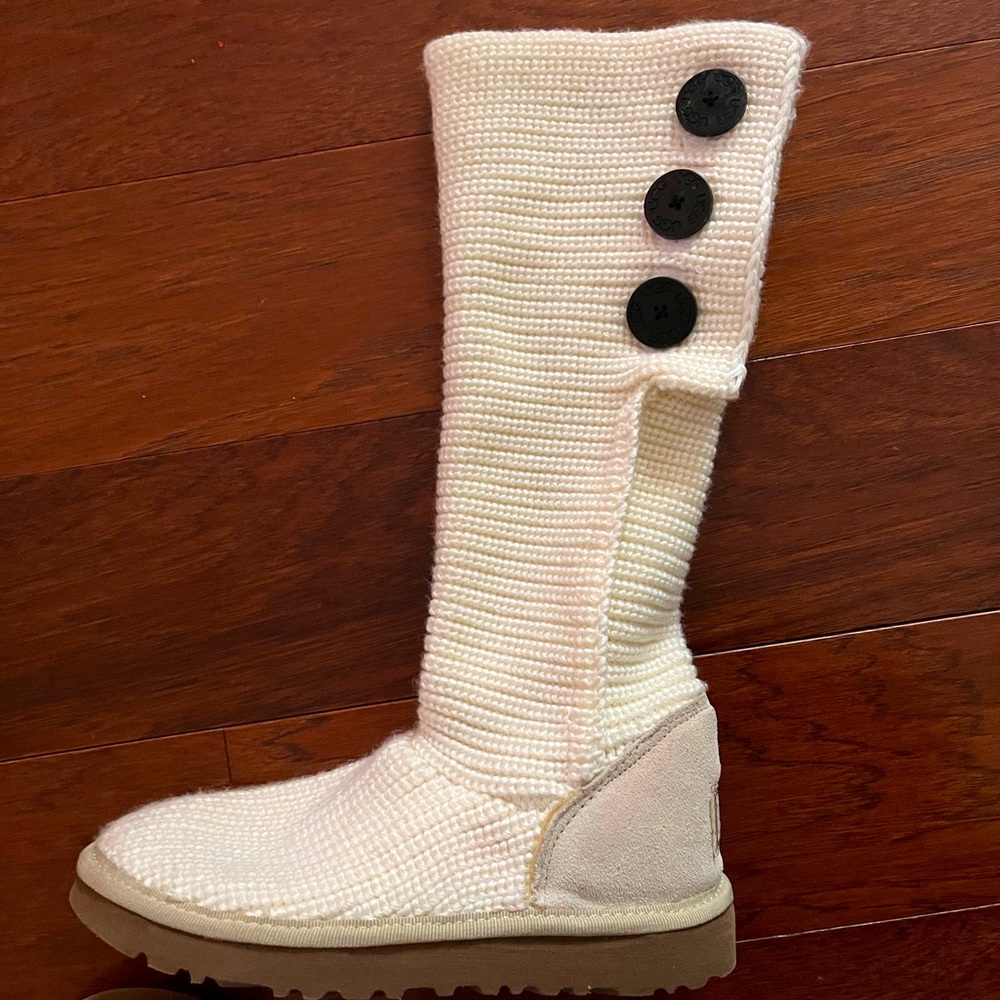 UGG Boots - Cream Cardy Knit - Sz 7